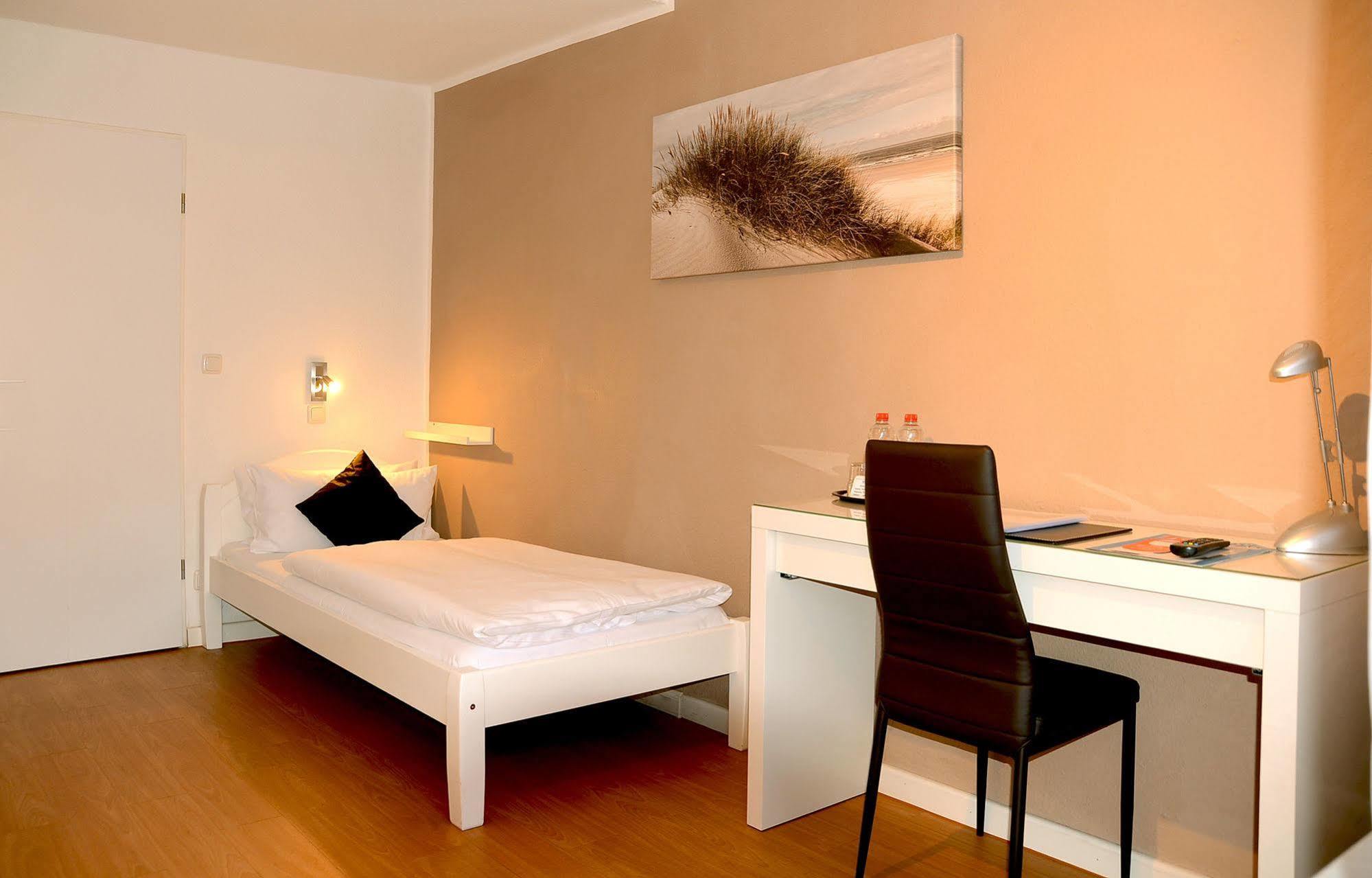 Hotel Herrenhof Любек Екстер'єр фото